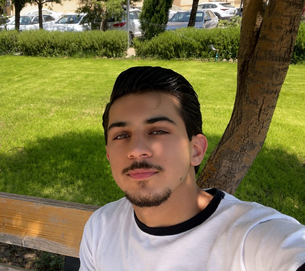 هیوا خالید